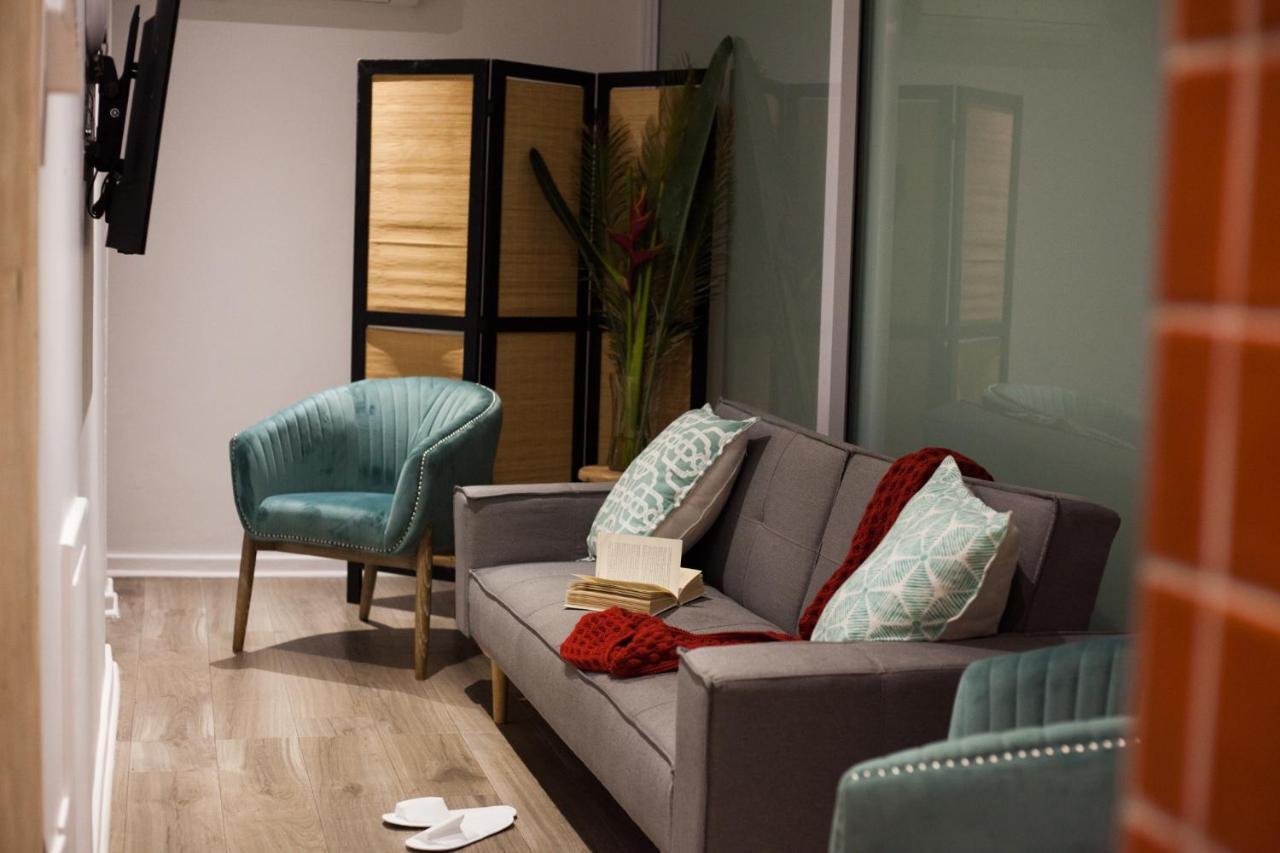 Mister C Bed & Breakfast Hartbeespoort Luaran gambar